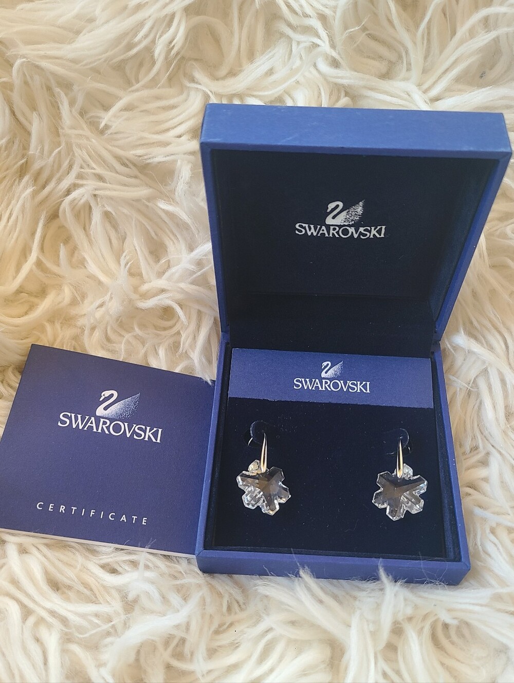 Swarovski Medley Snowflake Pierced Earrings 1054821- New In Box